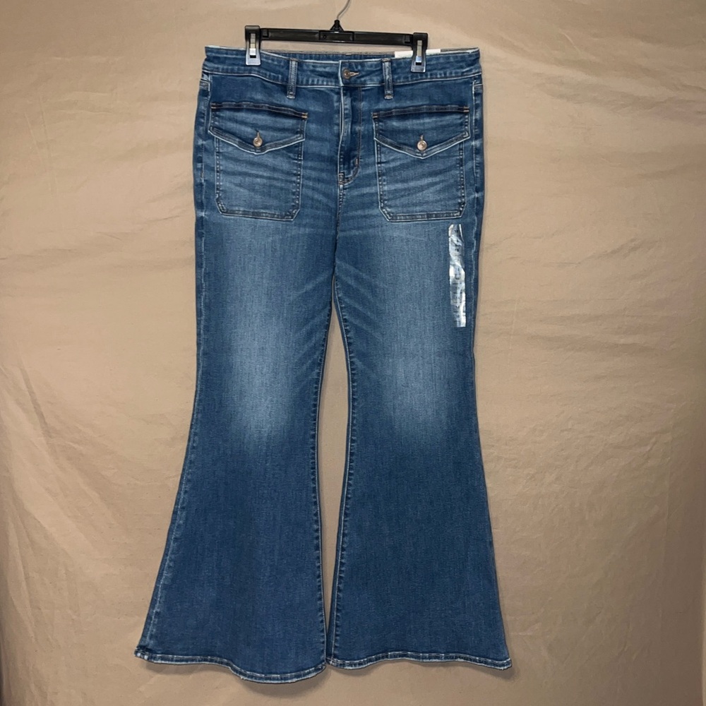 American Eagle Next Level Festival Flare Jeans